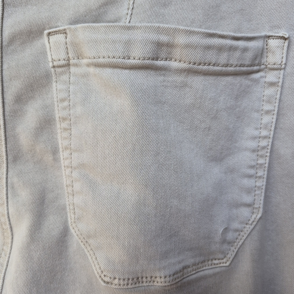 PAIGE Wide Leg High-Rise Jeans in Light Beige - Picture 10 of 16